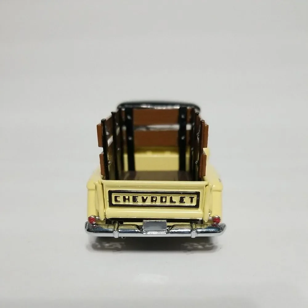 1957 CHEVROLET 3100 PICKUP TRUCK RAYS SERVICE DIXIE GAS 1:43 ‎ MATCHBOX 1995 COA